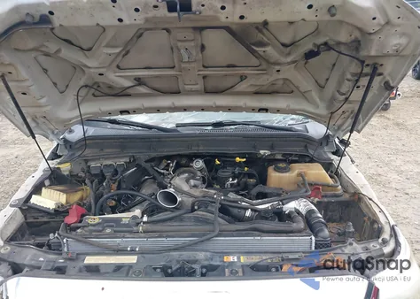 2011 Ford F-250 Lariat z USA, uszkodzony, nr VIN 1FT7W2BT1BEB64699